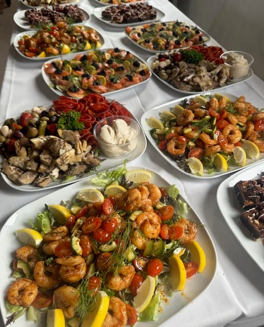 Buffet med hjemmelavet mad